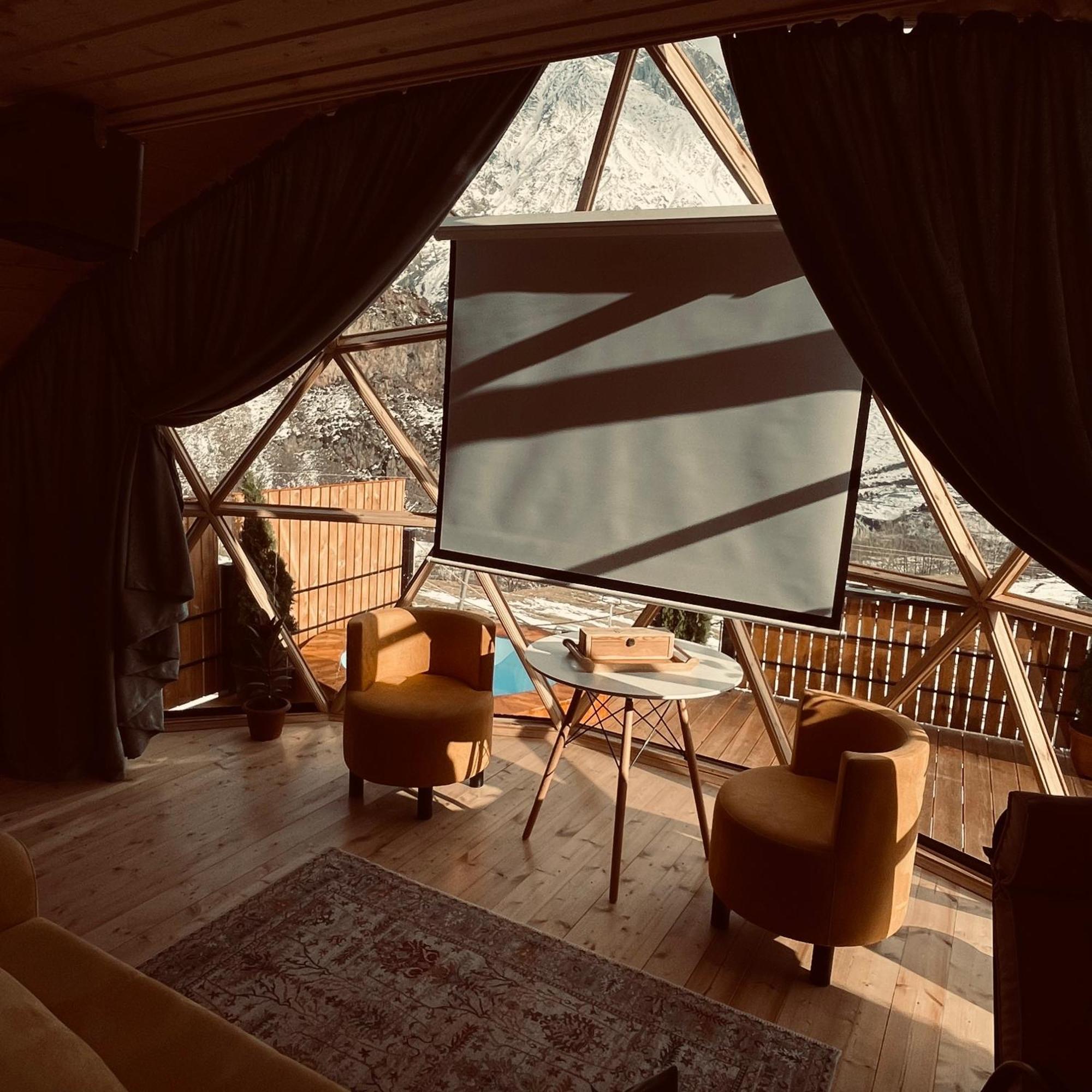 Gabua Glamping Villa Kazbegi Bagian luar foto