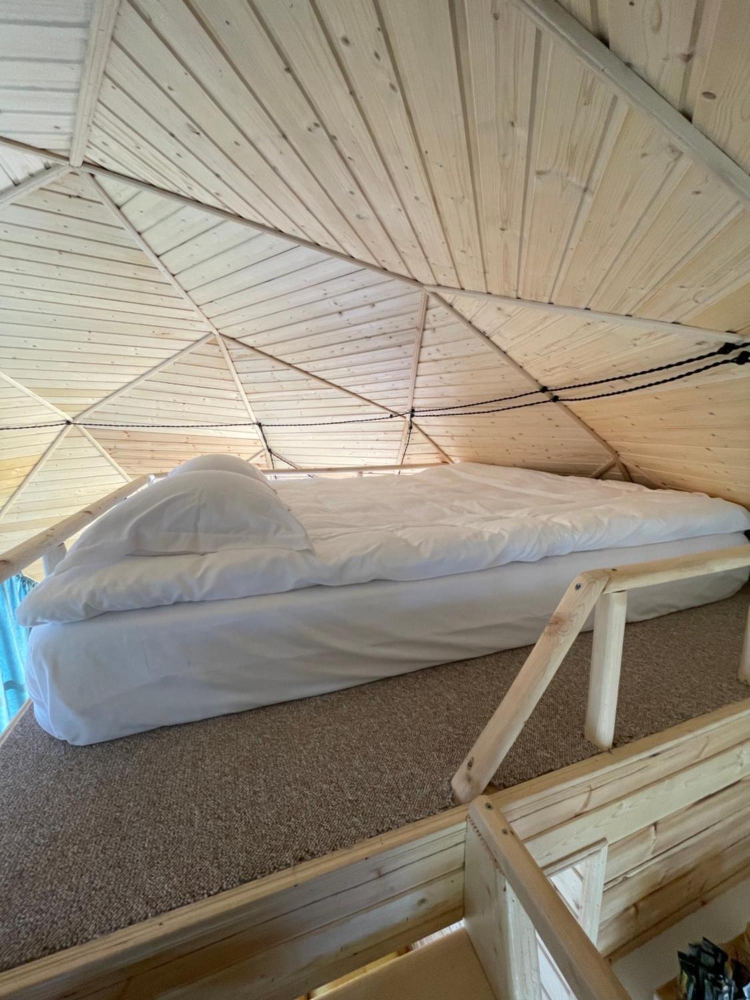 Gabua Glamping Villa Kazbegi Bagian luar foto