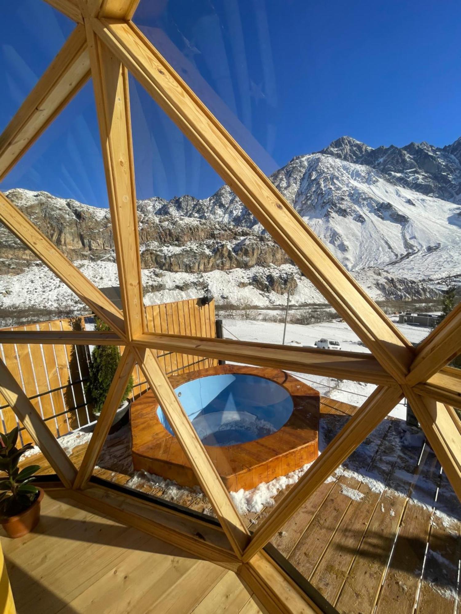 Gabua Glamping Villa Kazbegi Bagian luar foto